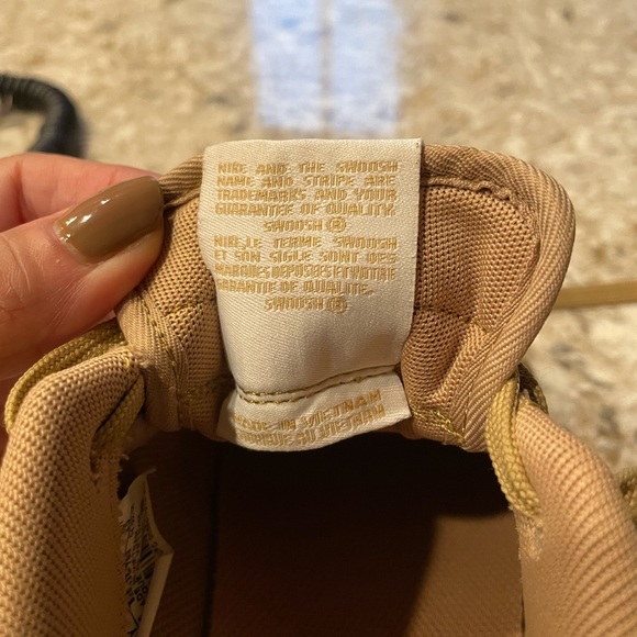 Nike Air Force 1 - Picture 11 of 12